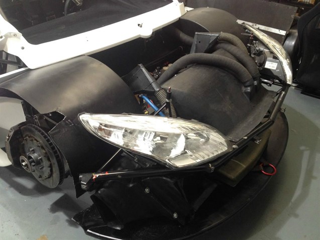 megane-trophy-endurance-racer