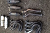 assorted-formula-renault-fr2000-parts---exhau