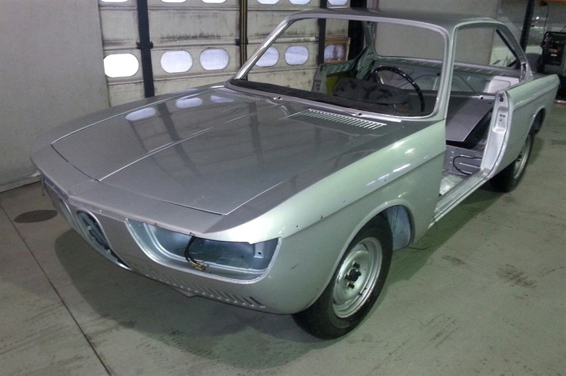 bmw-2000-cs-coupe-1966--sold