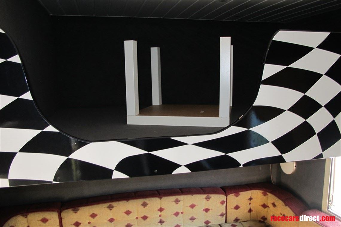renault-midlum-race-transporter-motorhome