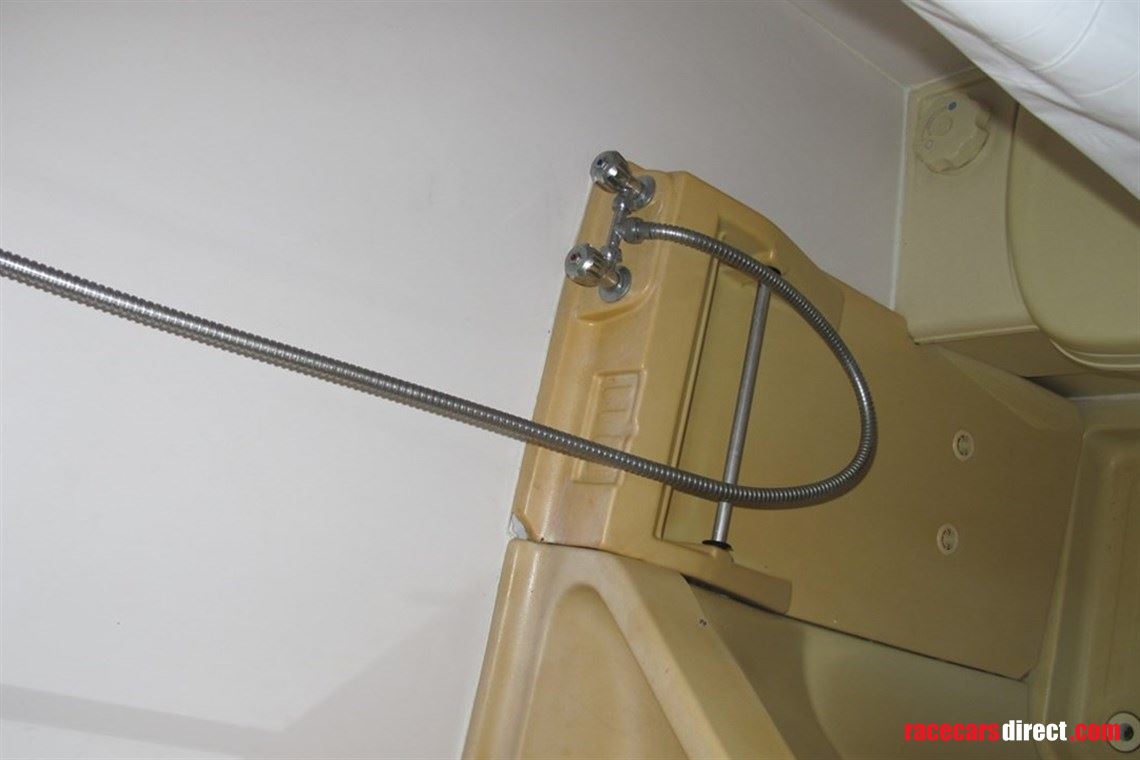 renault-midlum-race-transporter-motorhome