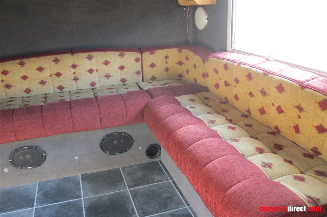 renault-midlum-race-transporter-motorhome