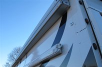 renault-midlum-race-transporter-motorhome