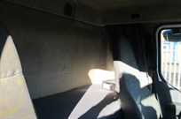 renault-midlum-race-transporter-motorhome