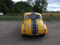 morris-minor-1000-historic-race-car