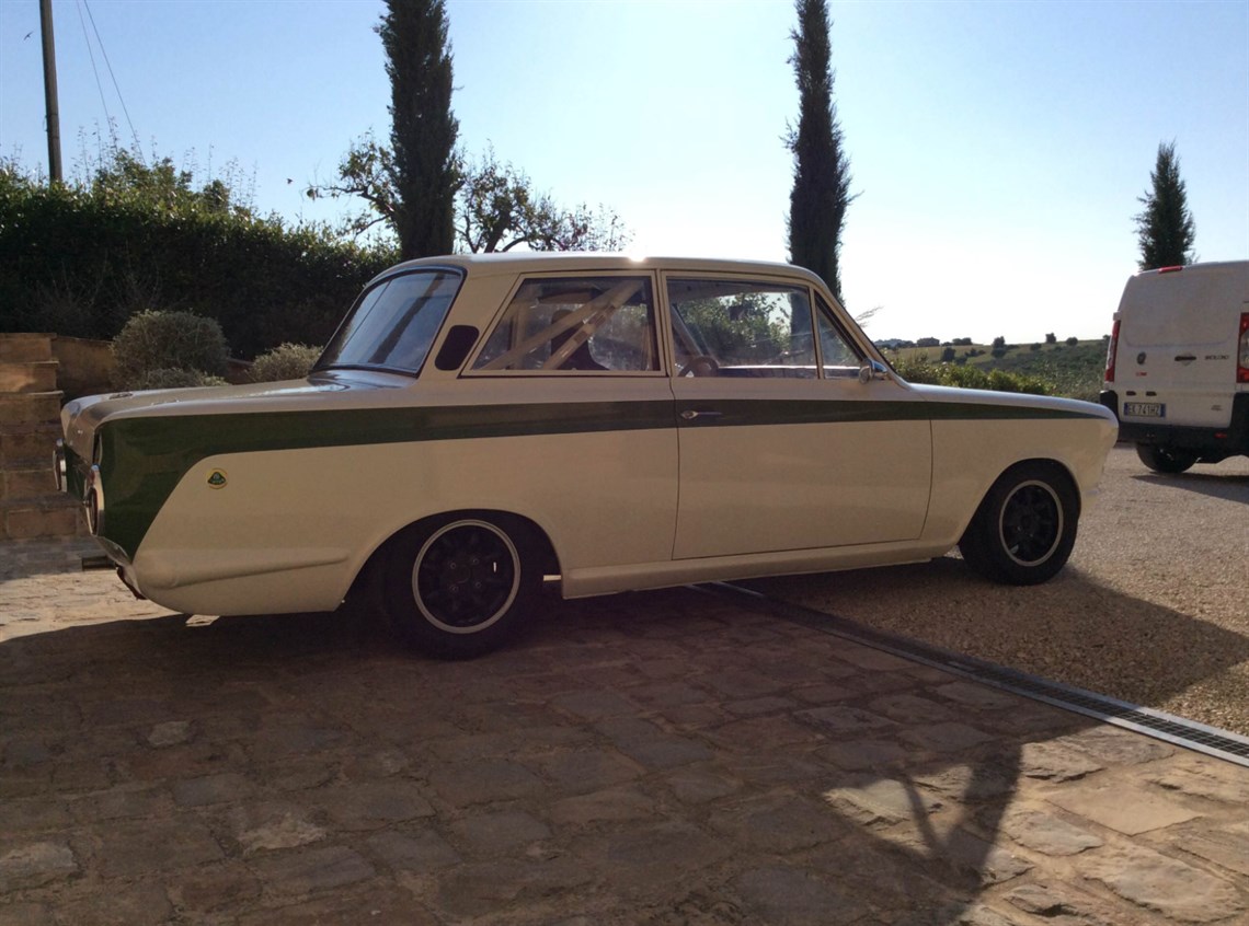 lotus-cortina-mk1---sold