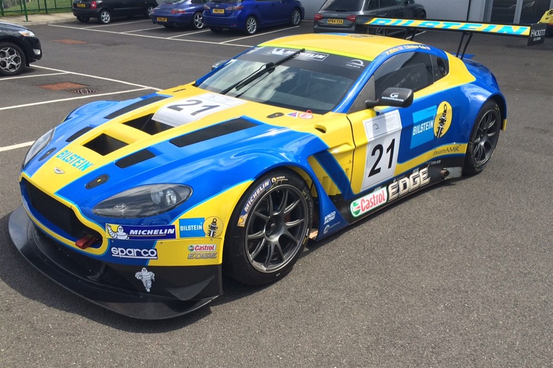 aston-martin-vantage-gt3-billie