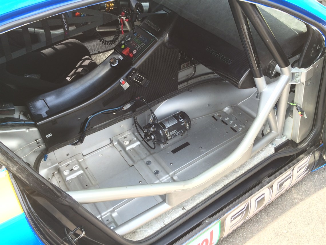 aston-martin-vantage-gt3-billie