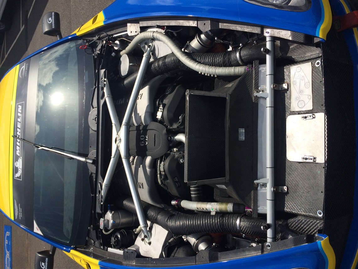 aston-martin-vantage-gt3-billie