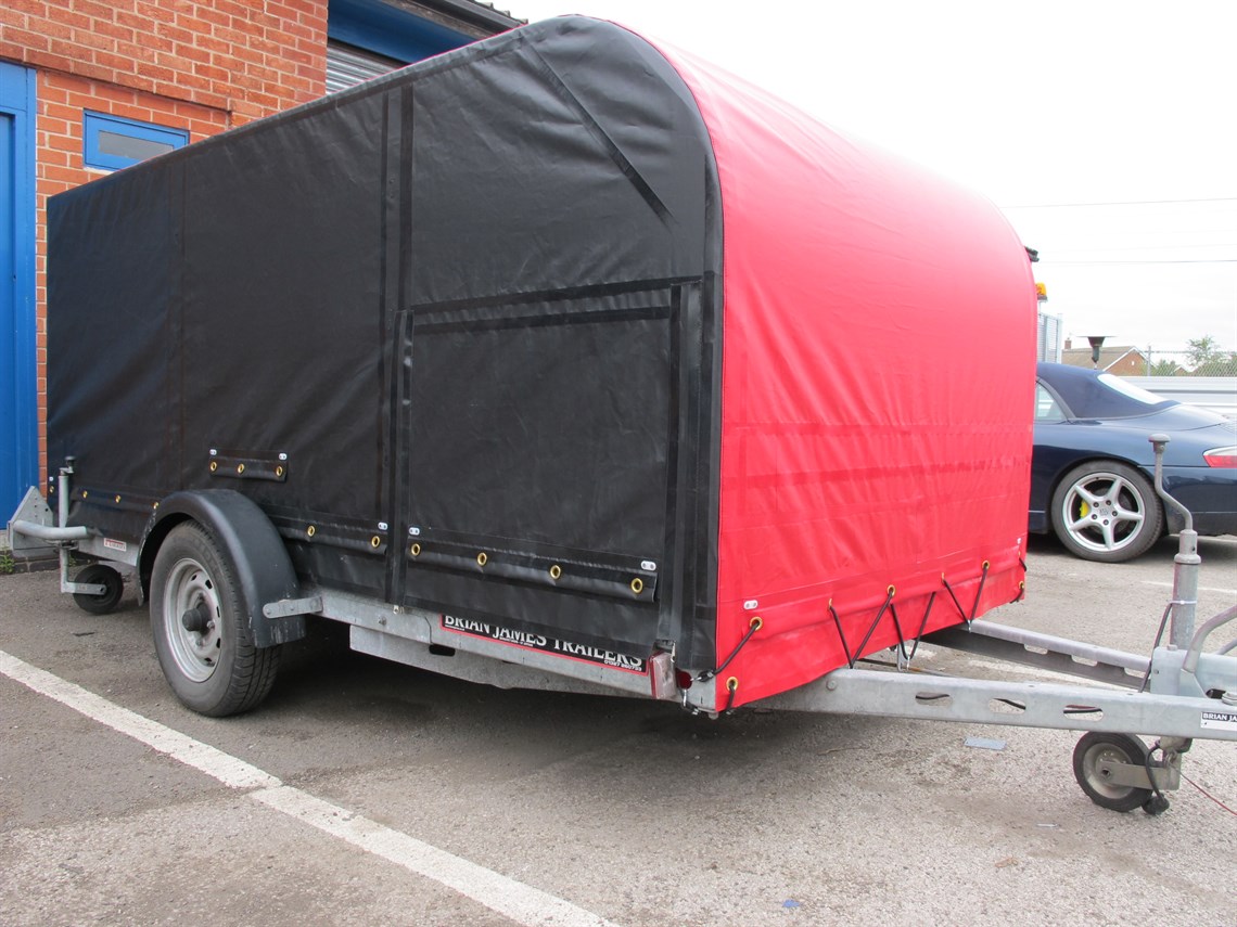 brian-james-covered-trailer