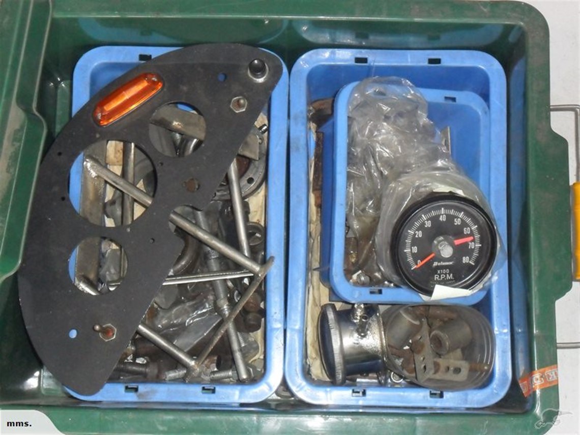 chevron-f2-b40-77-07