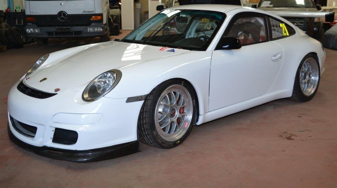 2009-porsche-997-gt3-cup---sold