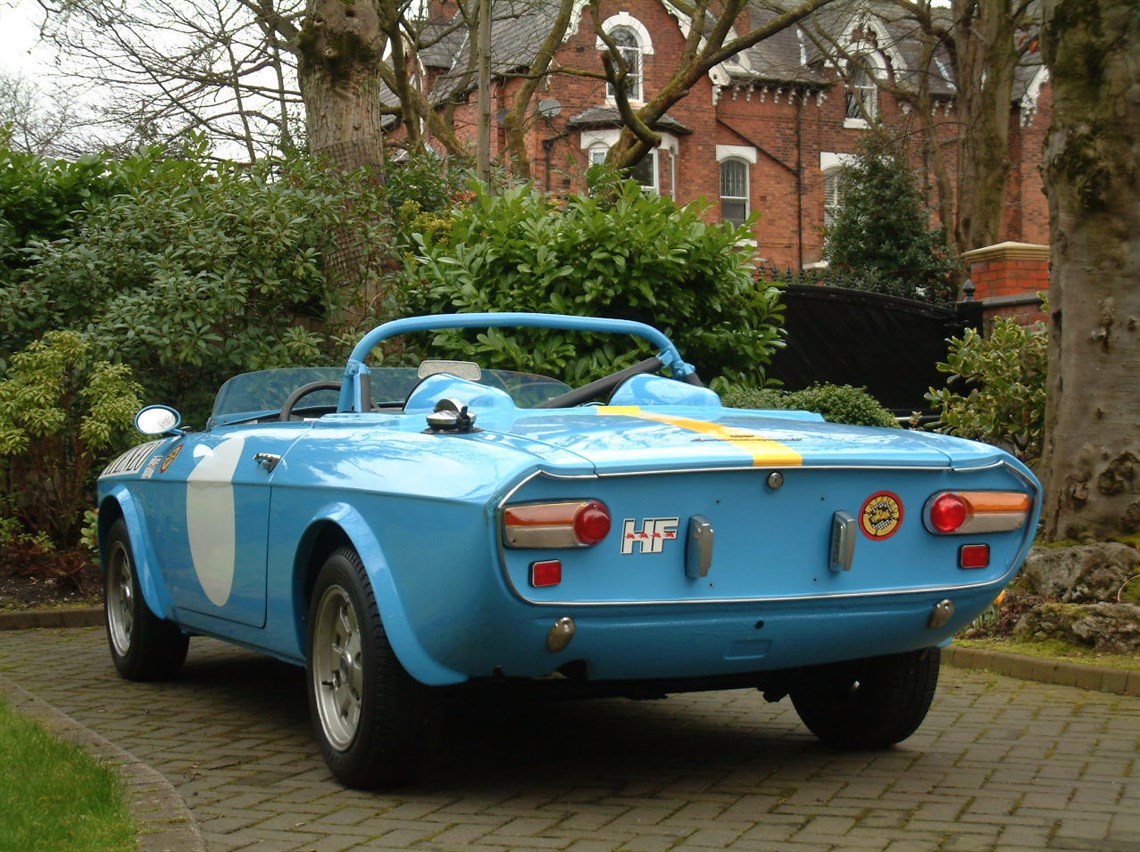 1975-lancia-fulvia-13-spider-barchetta-compet