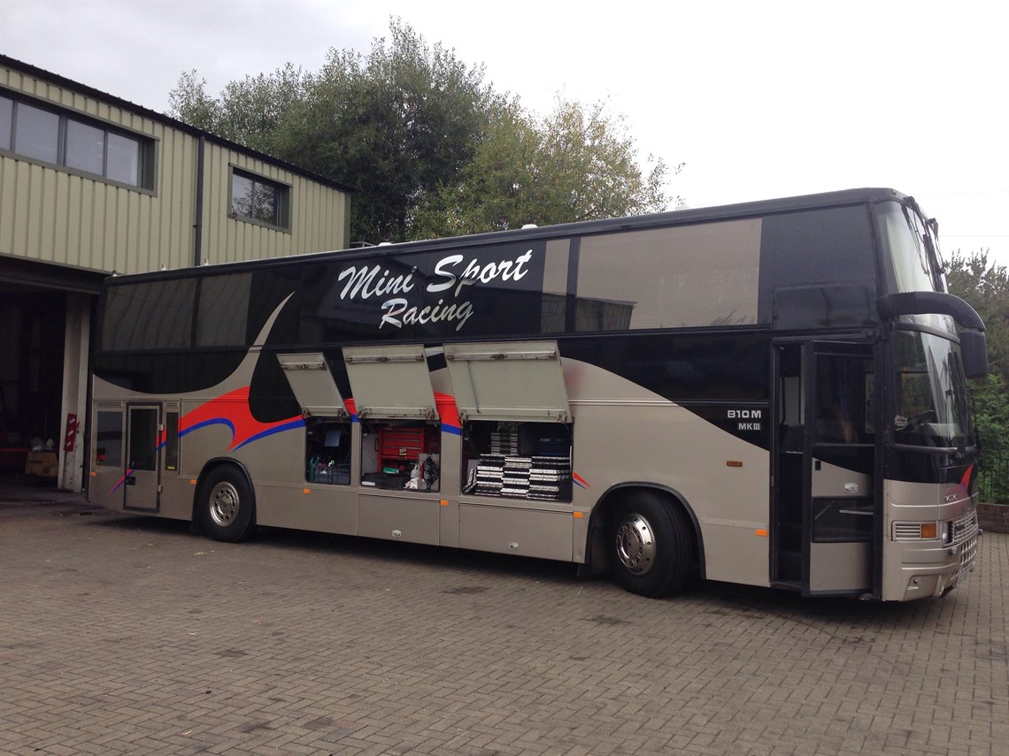 volvo-b10-m-iii-race-car-transporter-motor-ho