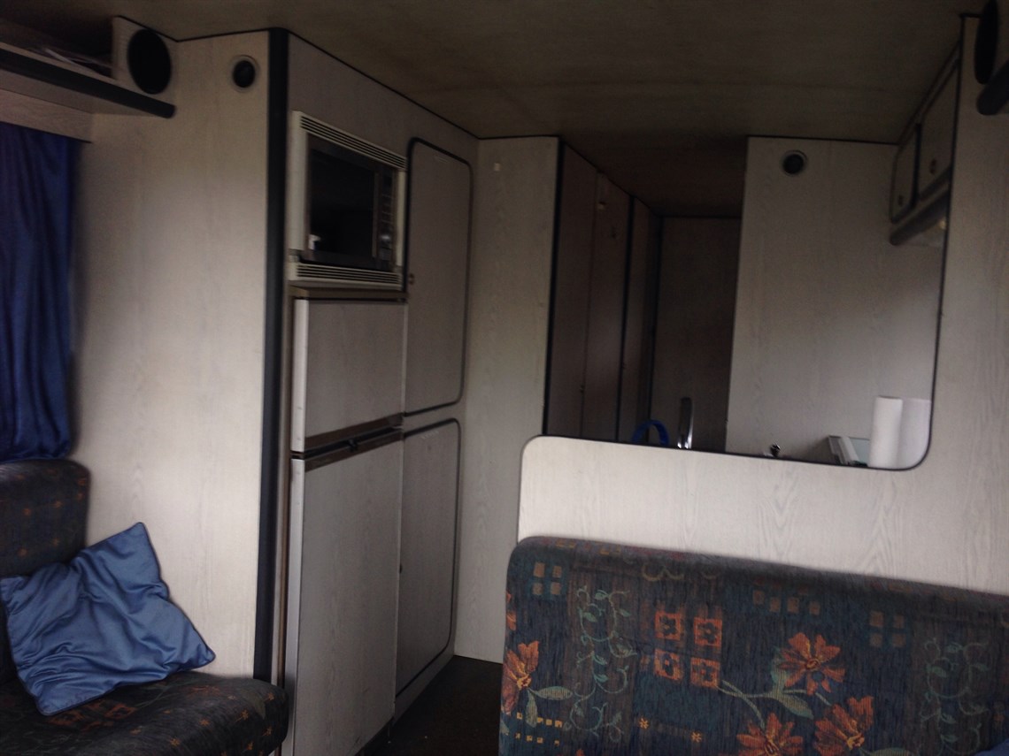 volvo-b10-m-iii-race-car-transporter-motor-ho