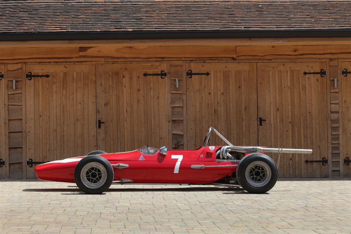 1967-lola-t100-f2