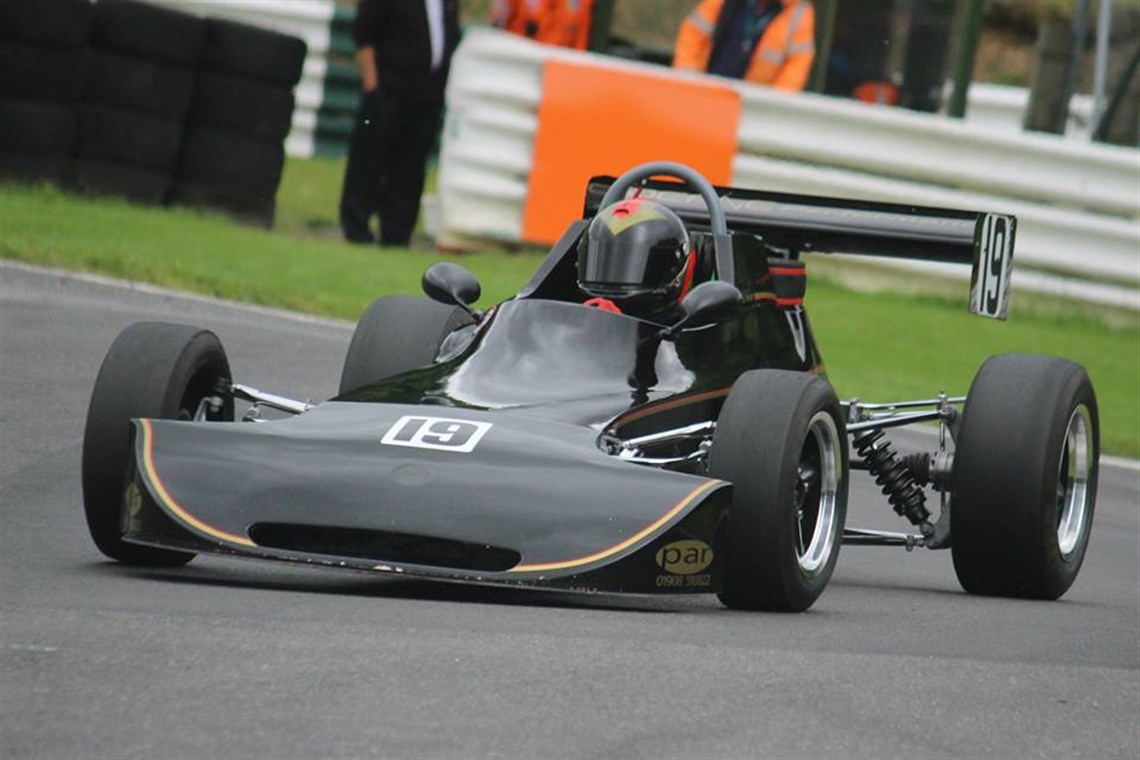 crossle-33f-historic-ff2000-ex-desire-wilson