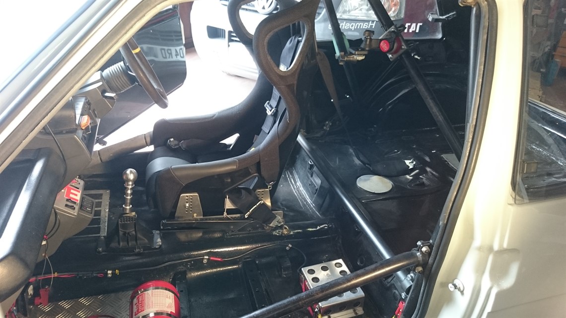 renault-5-gt-turbo-much-developed-ex-cup-car