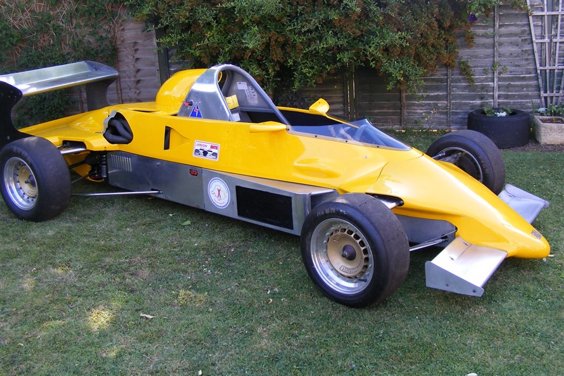 reynard-sf84-ff2000