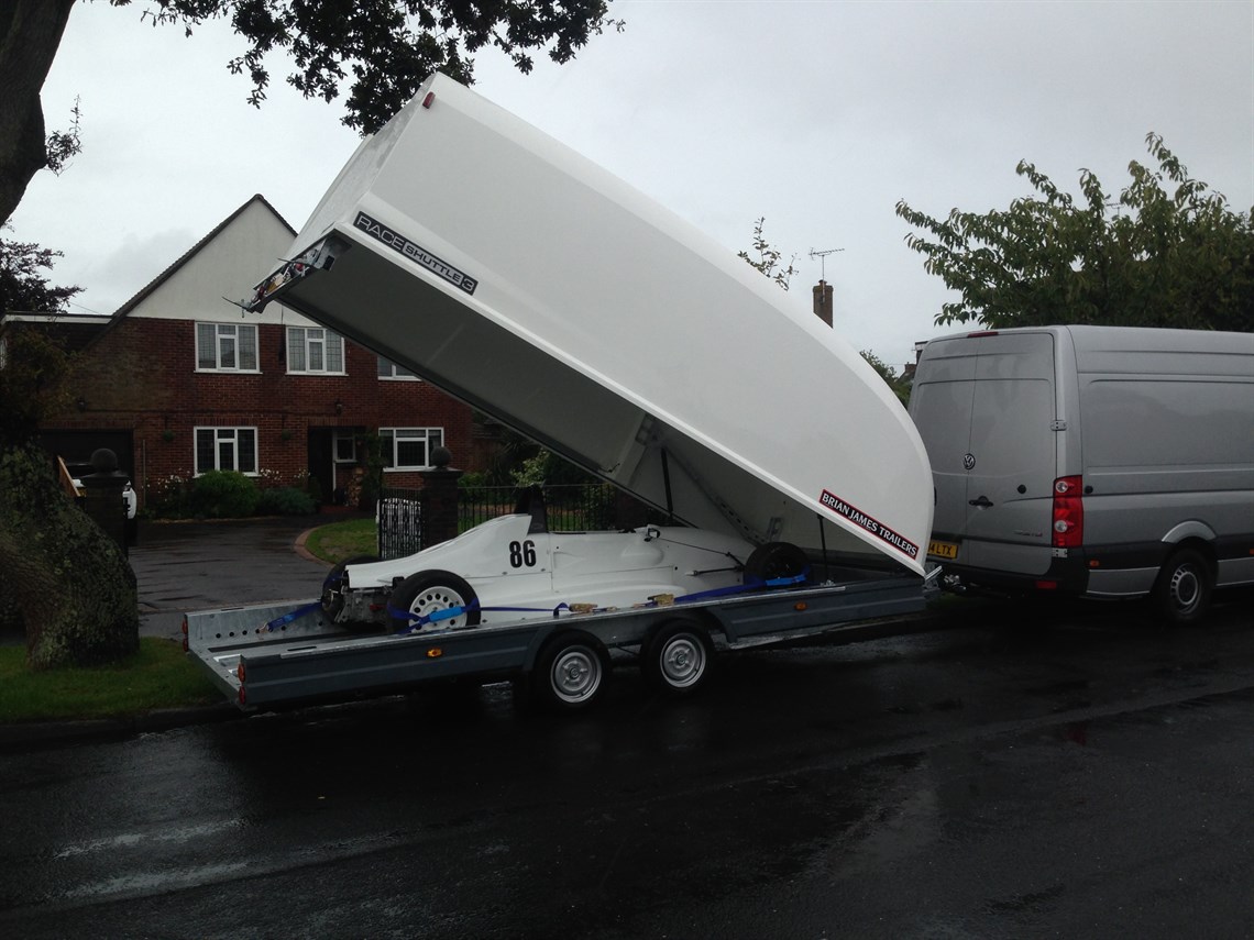 brian-james-rs3-tilt-bed-2014