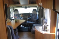 burstner-delfin-t821