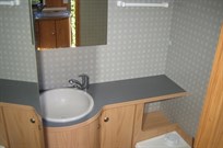 burstner-delfin-t821