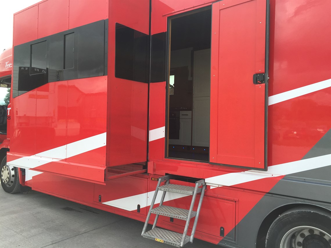 scania-v8-race-truck-transporter