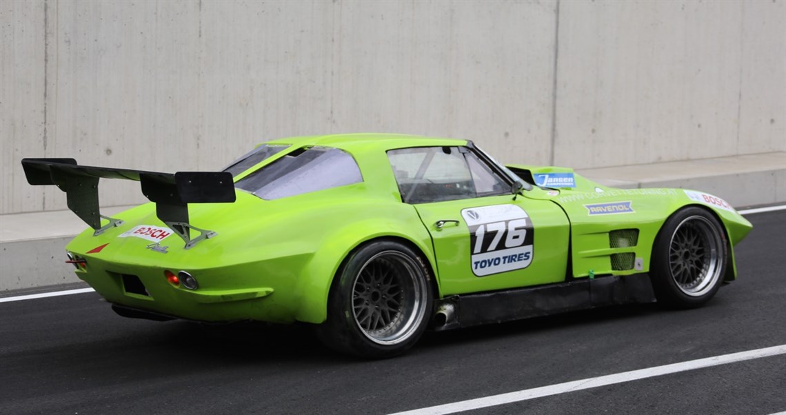 corvette-split-window-replica---sold