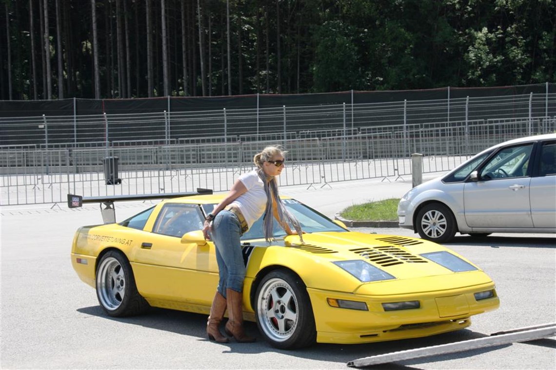 corvette-zr1-1990---sold