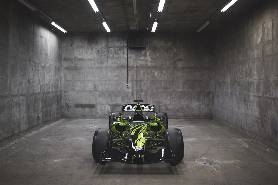 goon-squad-f1-show-car