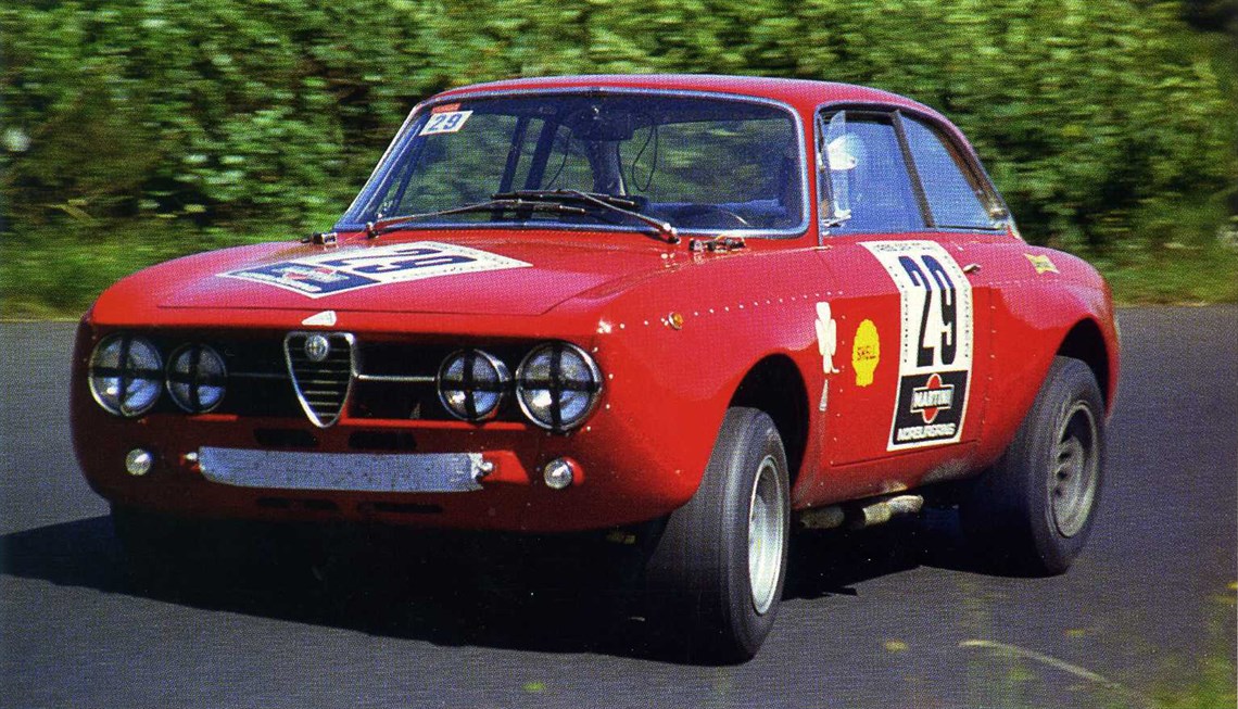 autodelta-alfa-romeo-2000-gtam-by-scuderia-de