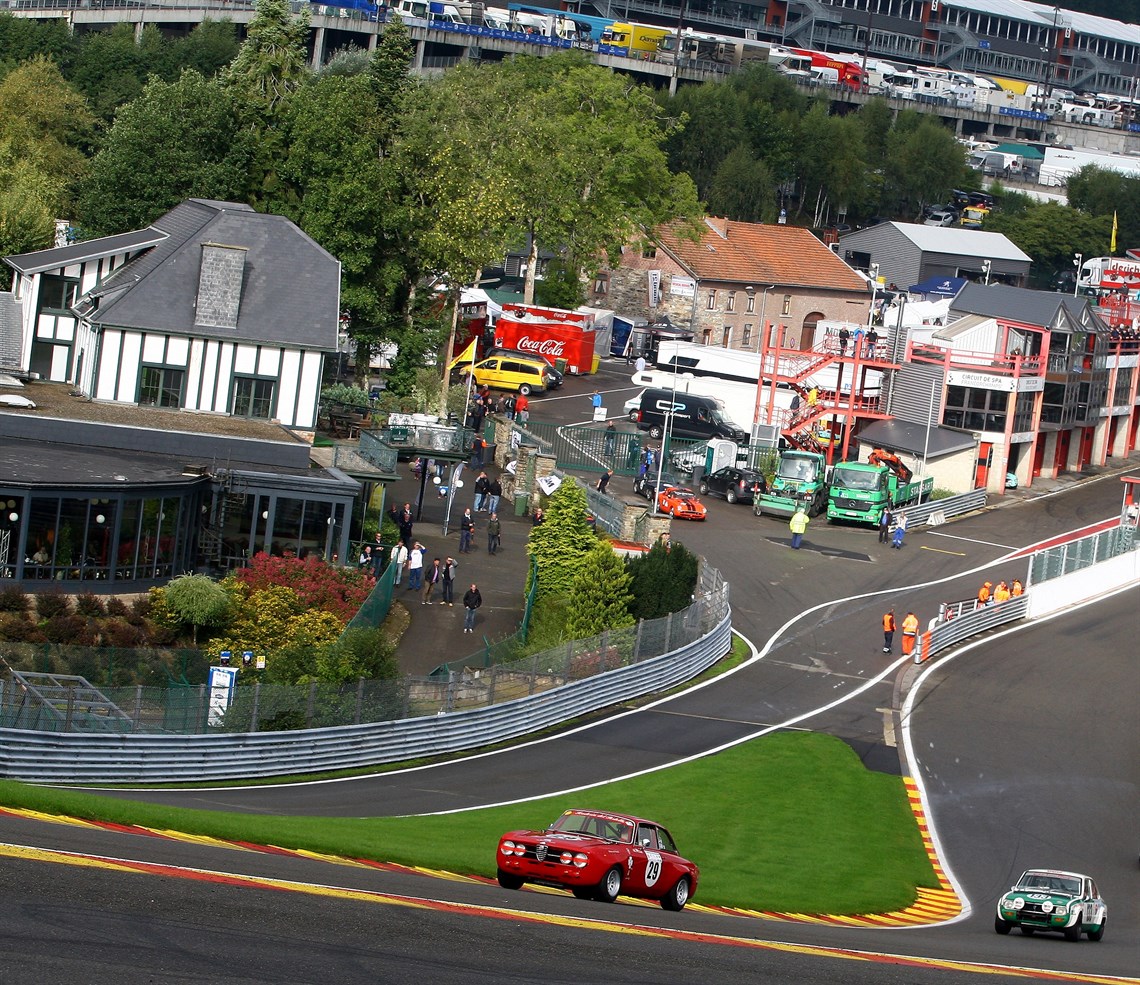 autodelta-alfa-romeo-2000-gtam-by-scuderia-de