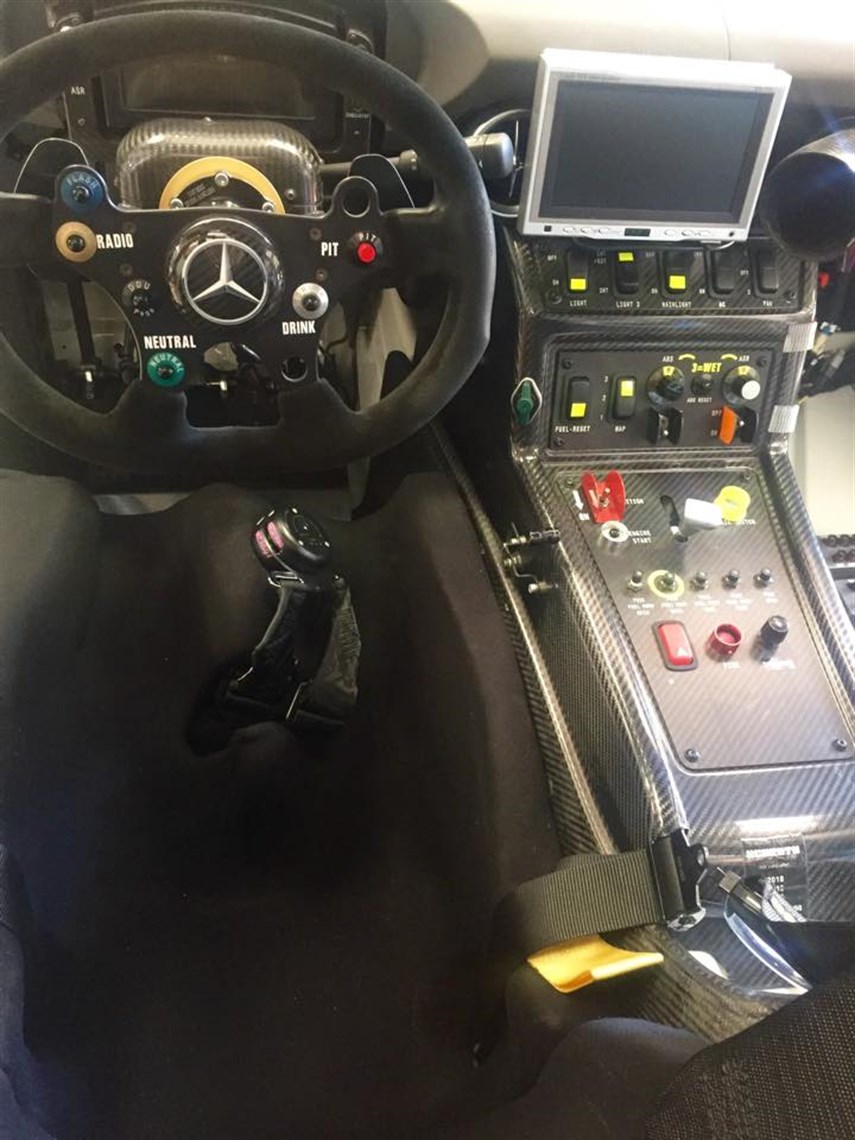 rare-2013-mercedes-benz-sls-amg-gt3-race-car