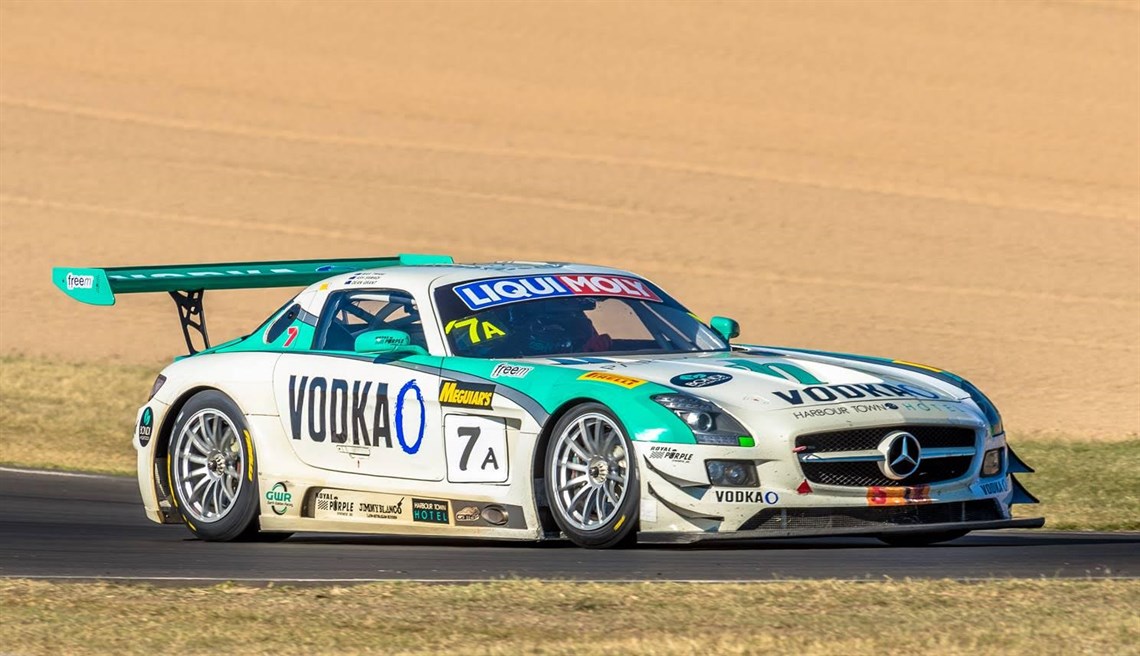 rare-2013-mercedes-benz-sls-amg-gt3-race-car