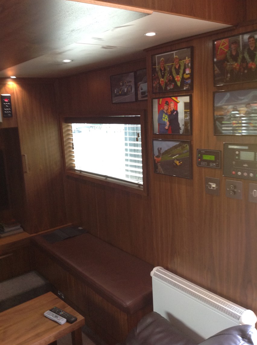 pop-up-race-trailer-for-sale