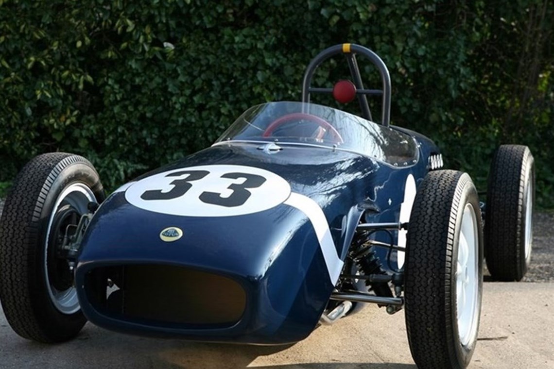 lotus-18-formula-junior