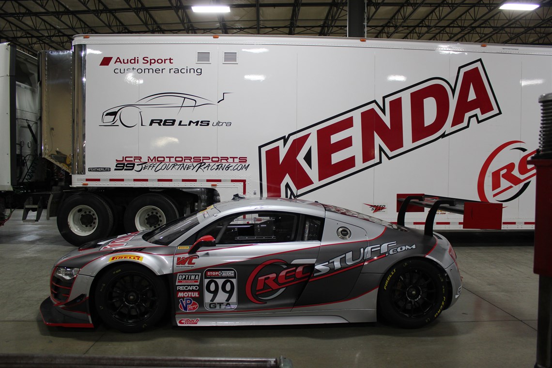 2012-audi-r8-gt3-ultra-wc-trim-vin-451