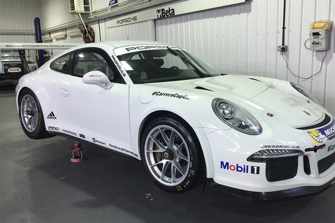 porsche-991-gt3-cup-car-2015