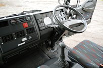 iveco-7-12-tonne-race-truck-with-awning-floor
