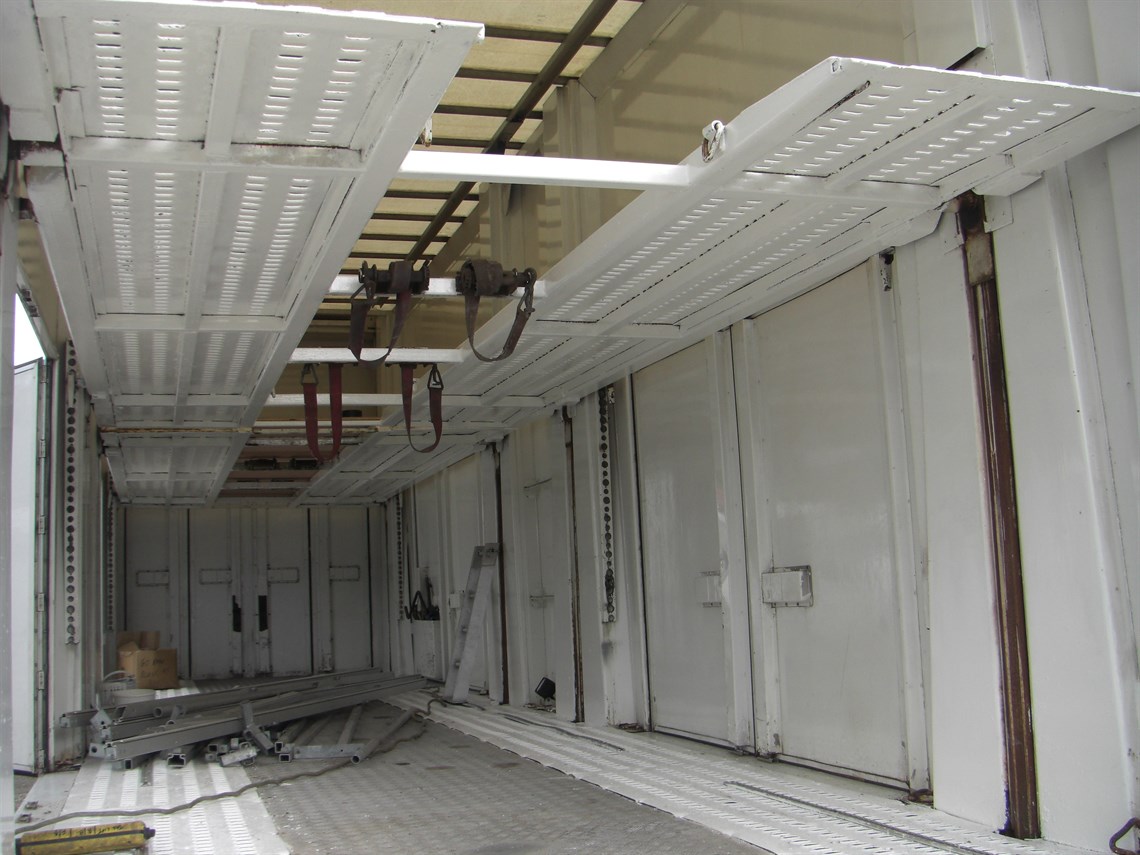 car-transporter-or-race-support-motorhome-tru