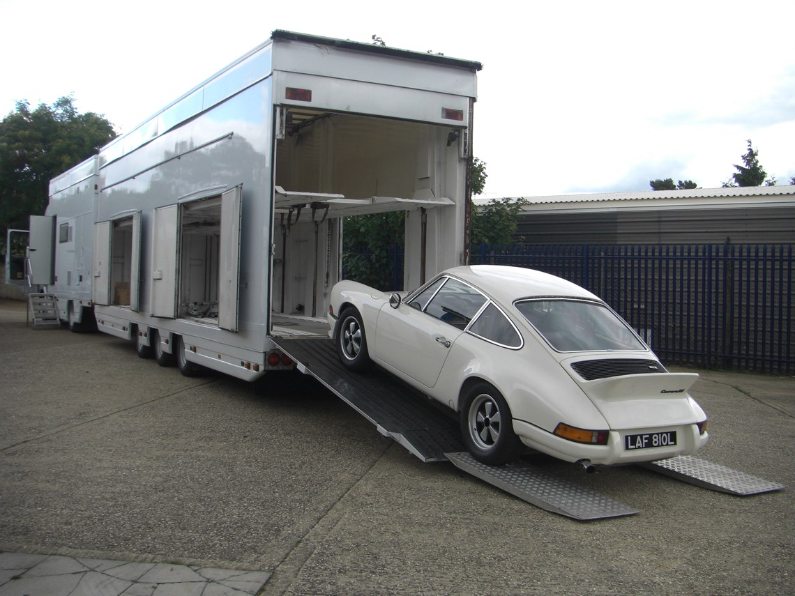 car-transporter-or-race-support-motorhome-tru