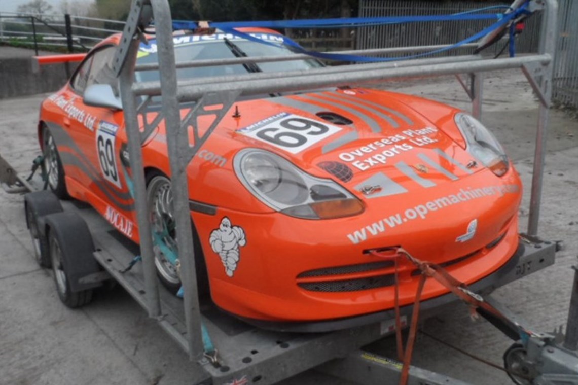 2001-porsche-gt3-cup-car