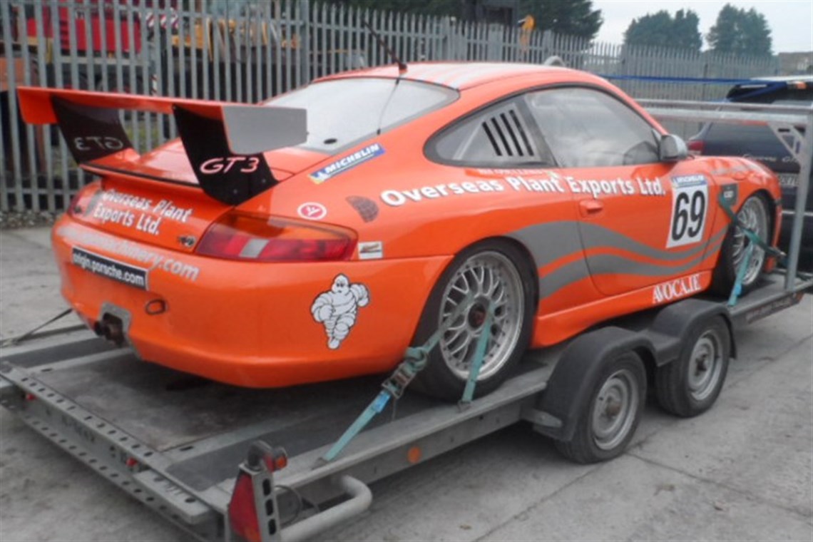 2001-porsche-gt3-cup-car
