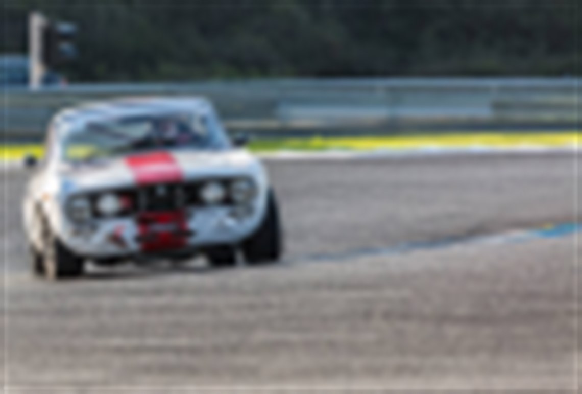 alfa-romeo-2000-gtv---gr1