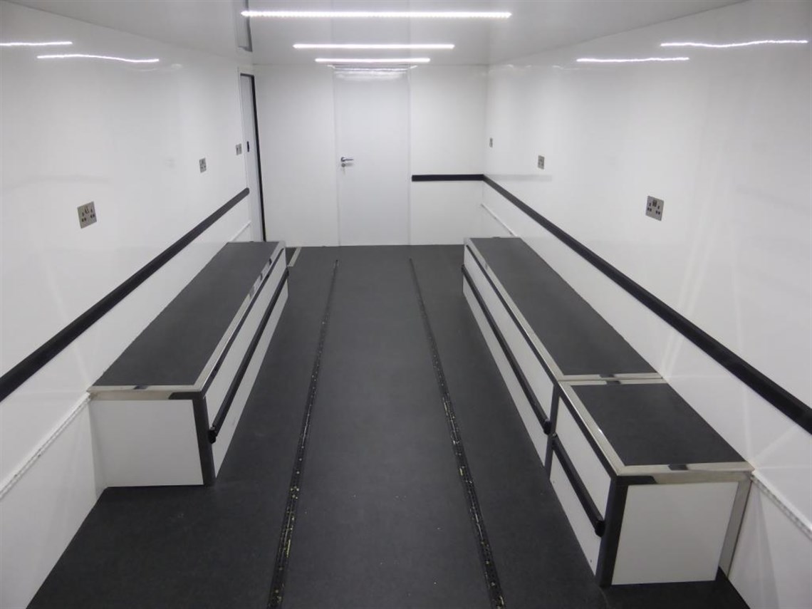 sold-4-car-transporter-with-office