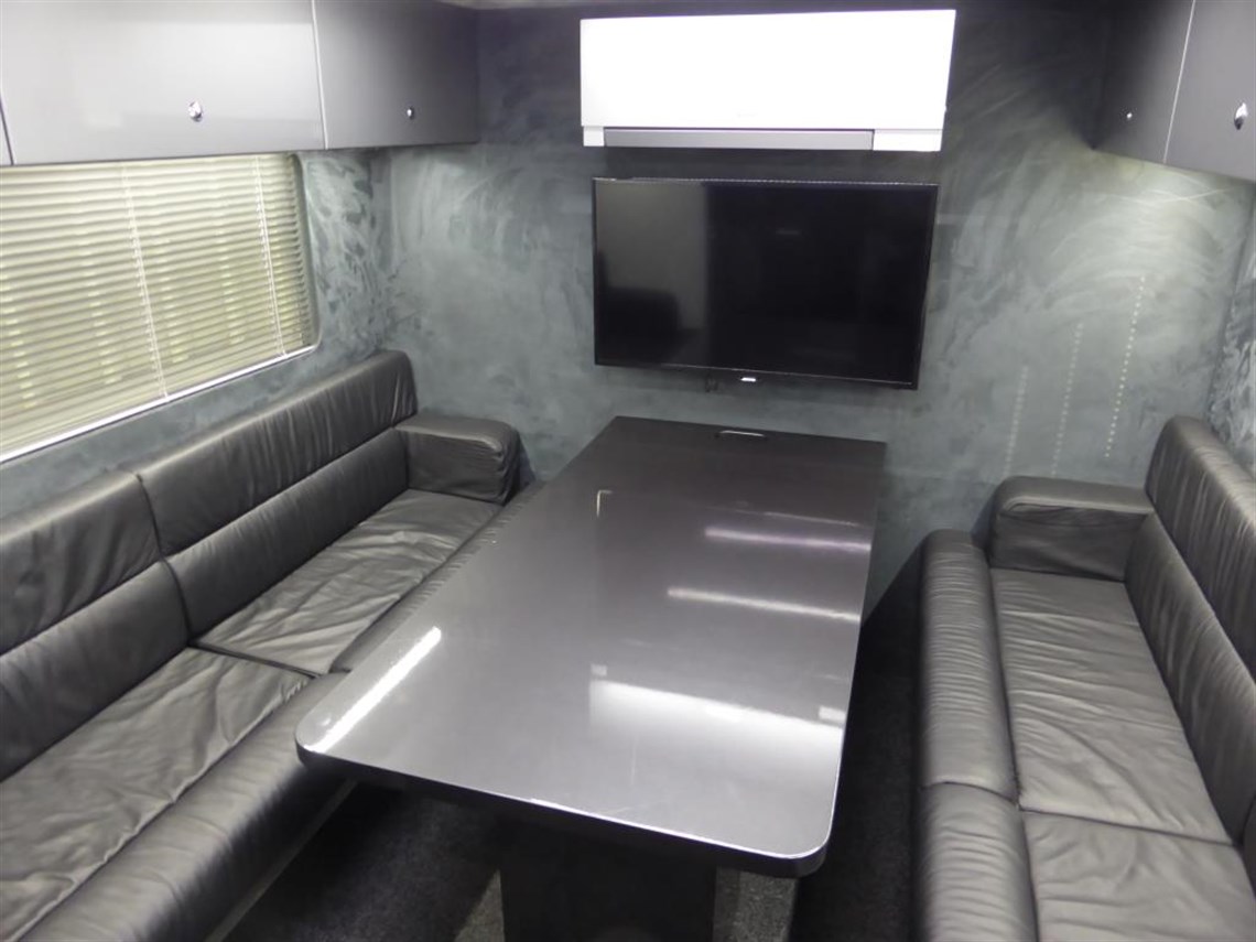 sold-4-car-transporter-with-office