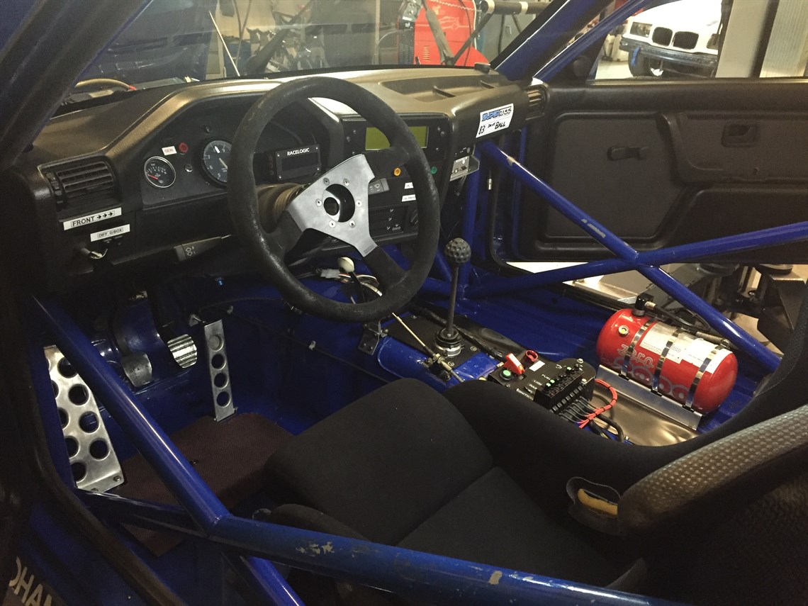 1991-bmw-e30-m3-btcc-ex-tim-harvey