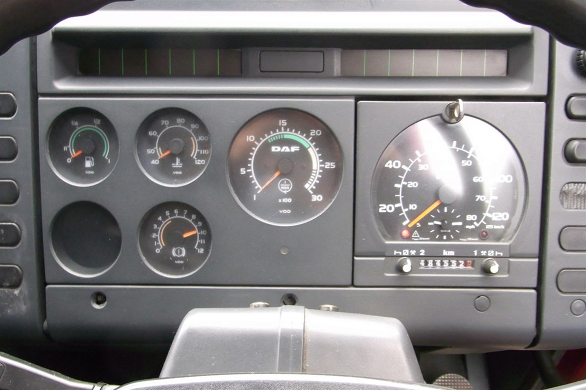 daf-fa-65-race-car-transporter