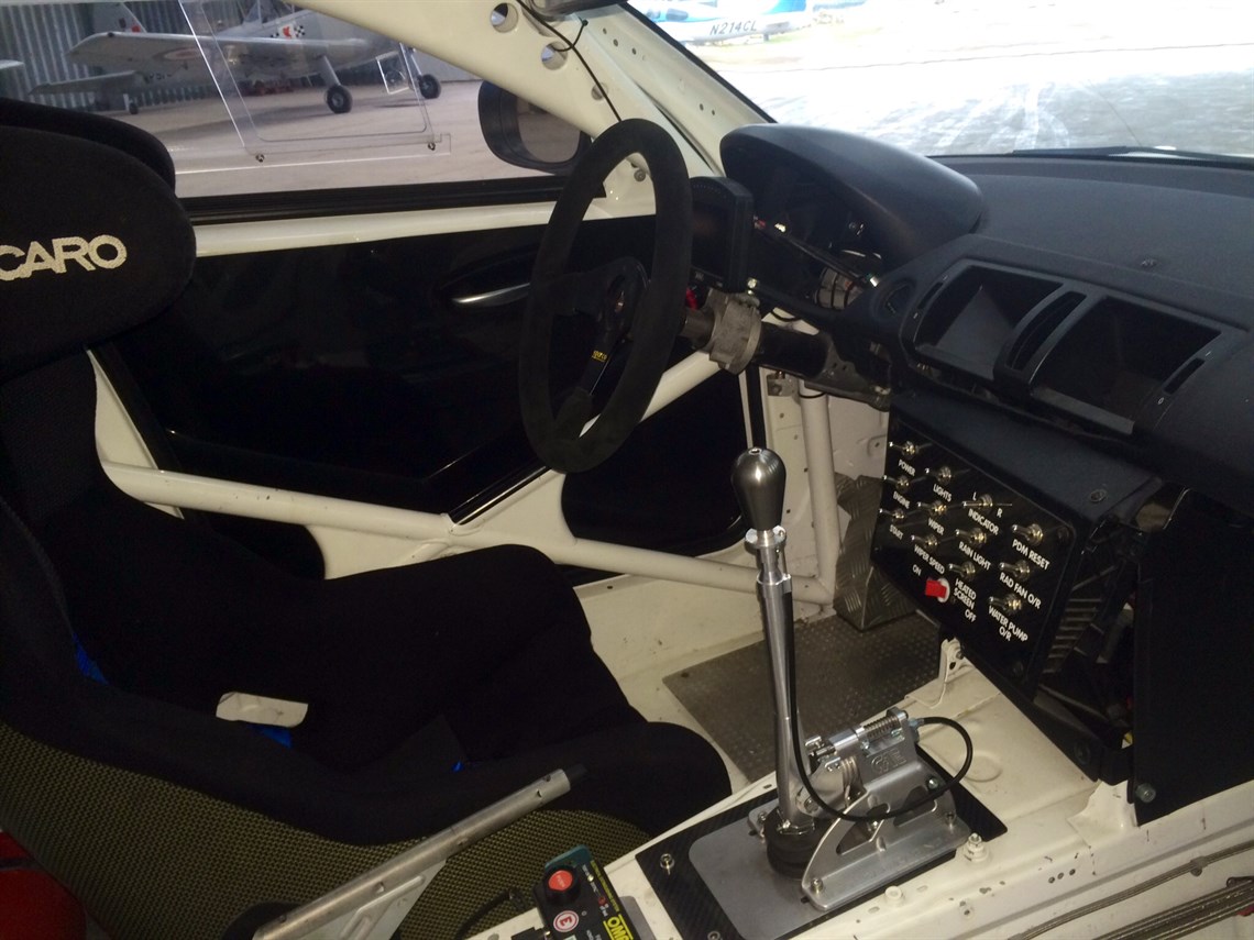 bmw-e87-130i-challenge-car