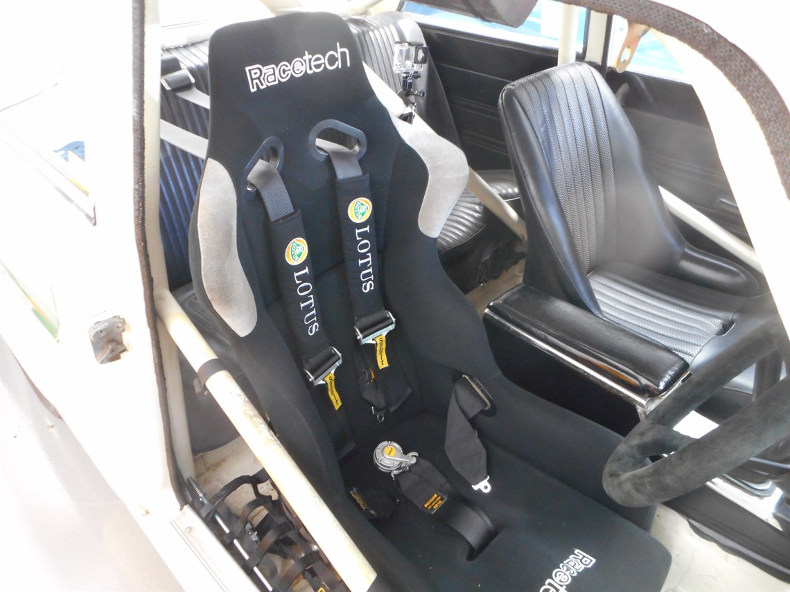 genuine-lotus-cortina-historic-race-car